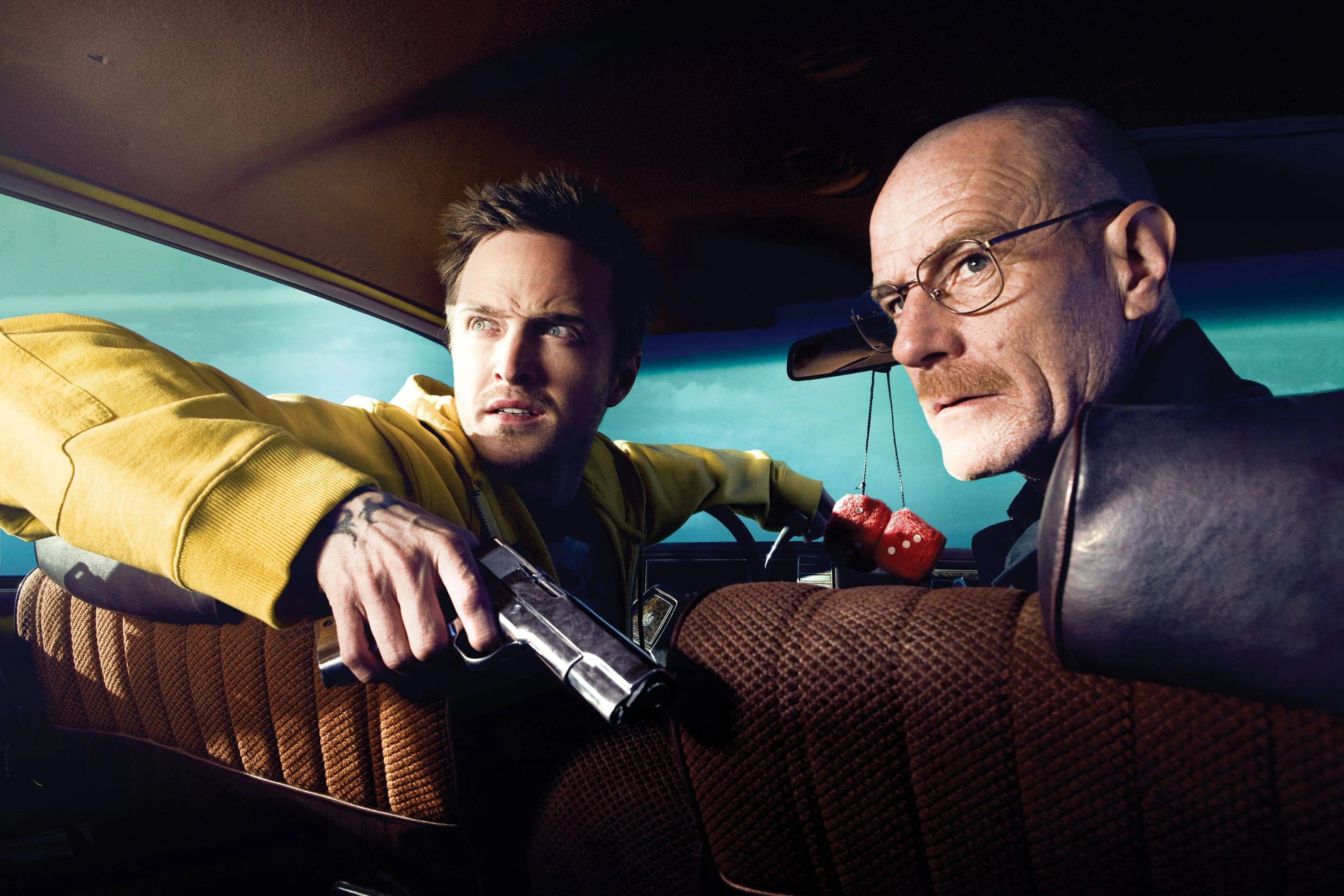 vo-vse-tiazhkie-breaking-bad-serial-braiankrenston-uolteru-2