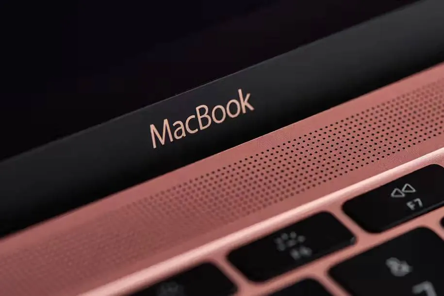 https___hypebeast.com_image_2026_02_20_Apple-colorful-Low-Cost-MacBook-March-4-Announcement-Rumors-1