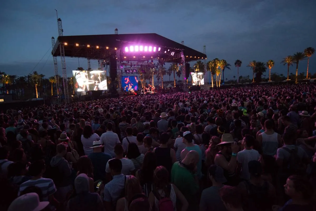 Coachella_2014_Weekend_2_Day_1_-_Outdoor_Theatre