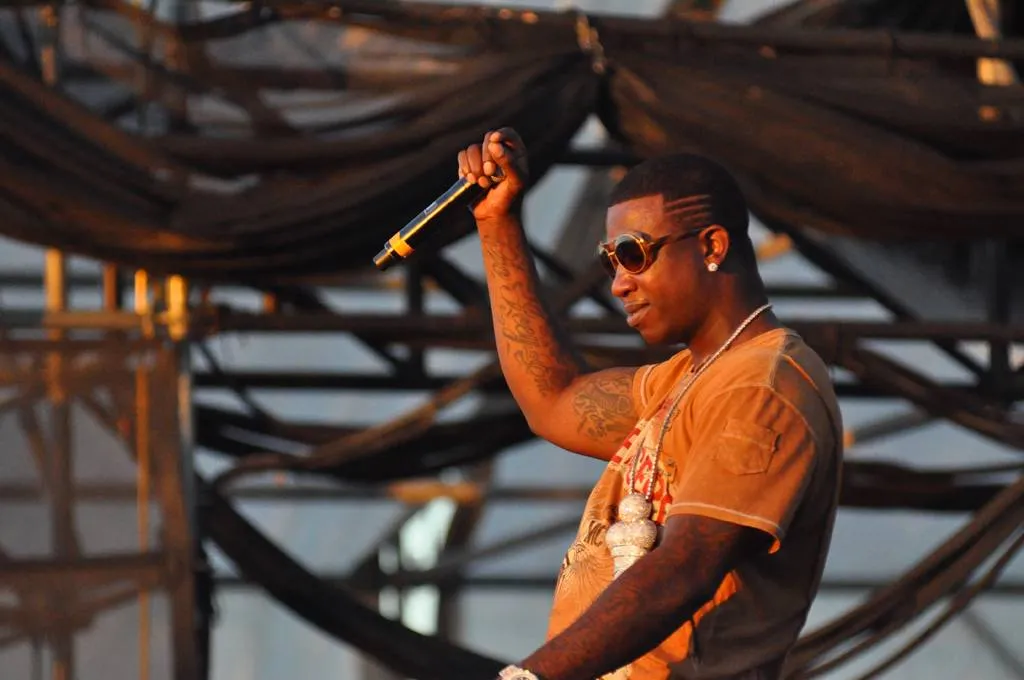 Gucci_Mane_performing_at_the_Williamsburg_Waterfront_4
