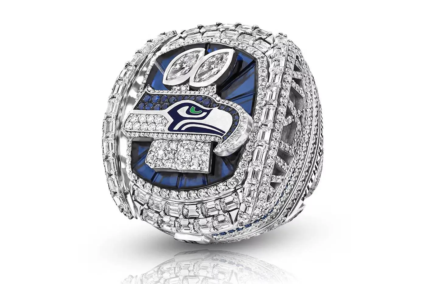 https___hypebeast.com_image_2026_06_11_jason-of-beverly-hills-seattle-seahawks-super-bowl-lx-championship-ring-closer-look-001