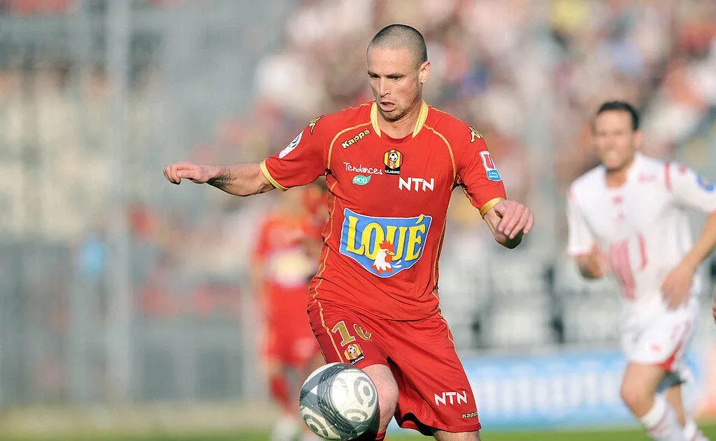 officiel le tallec signe pour 4 ans a auxerre 55475 8683