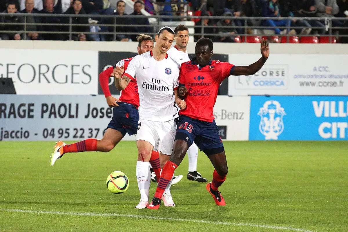 alors ajaccio ca gaze laurey est pret a repondre oui iconsport blz 070516 01 03142252