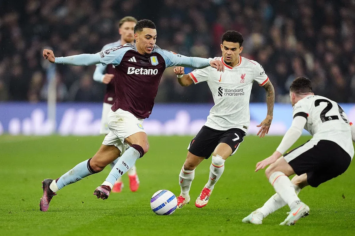 ang liverpool lache des plumes a aston villa iconsport 252660 0111 388715
