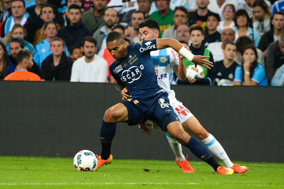 asse pour sa defense sainte fait les soldes a bastia djiku185615