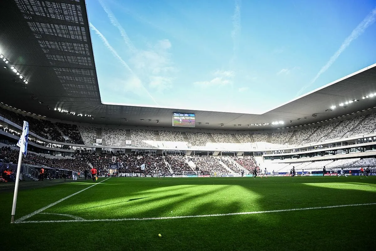 bordeaux ruine et prive de la montee iconsport 247782 0182 388395