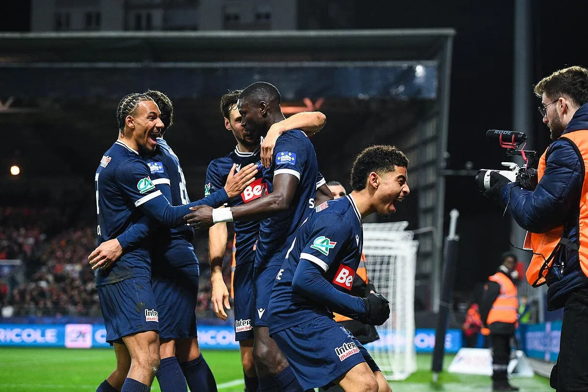 cdf apres le losc dunkerque fait tomber brest iconsport 253308 0112 389047