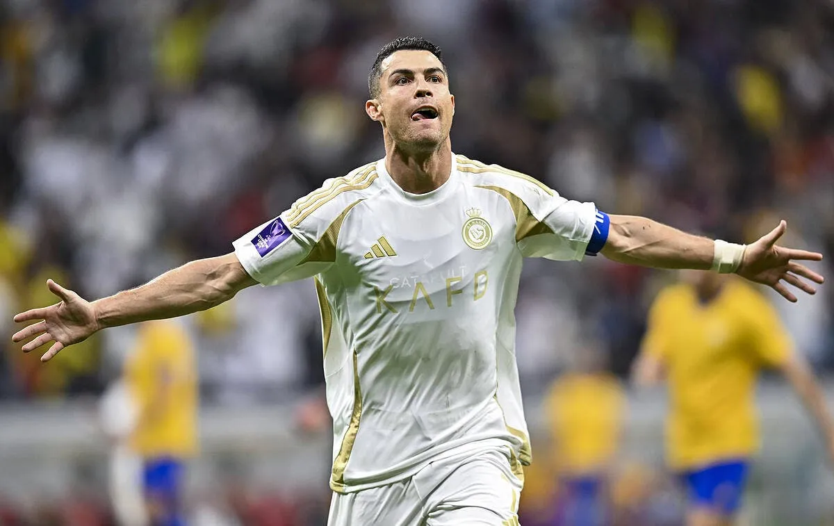 cr7 a versailles t es c ou quoi iconsport 250380 0040 388315