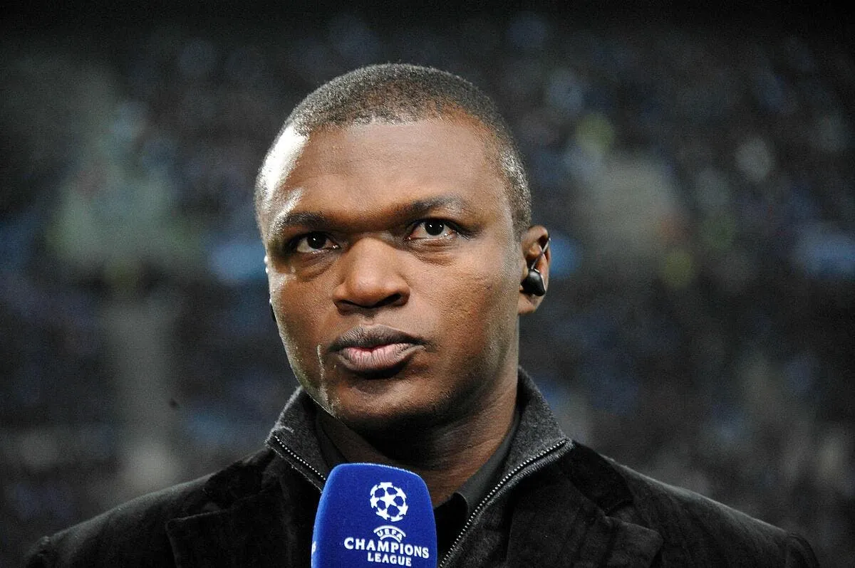desailly pete un plomb avec un journaliste algerien pendant la can iconsport per 230211 174 6649315