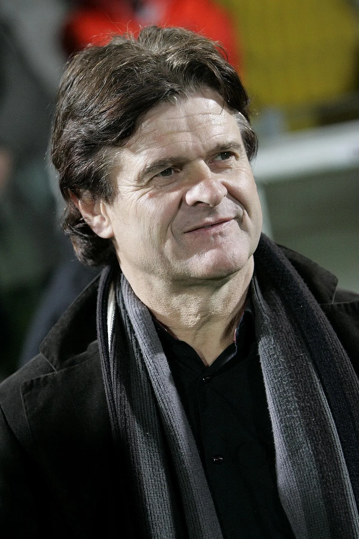 didier six conseille a adebayor de baisser d un ton iconsport mrv 281011 88 1949339