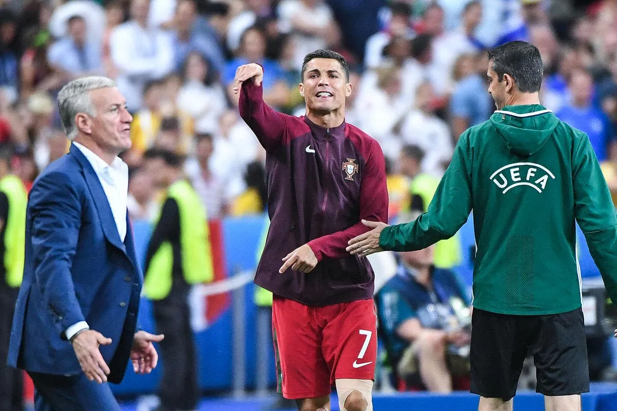 euro 2016 les bleus etaient trop detendus cr7 se lache sur la finale iconsport nlg 100716 08 127161644