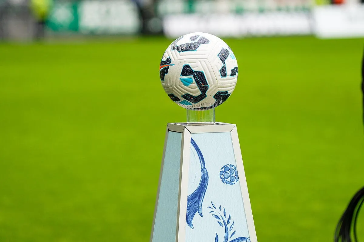 foot01 com vous souhaite une tres bonne annee 2025 iconsport 247774 0130 386118