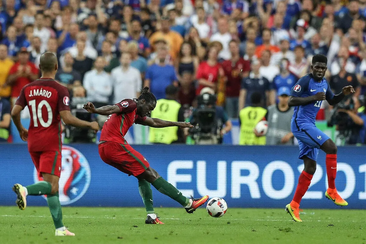 france evra et umtiti sont coupables accuse une legende des bleus eder 1148864