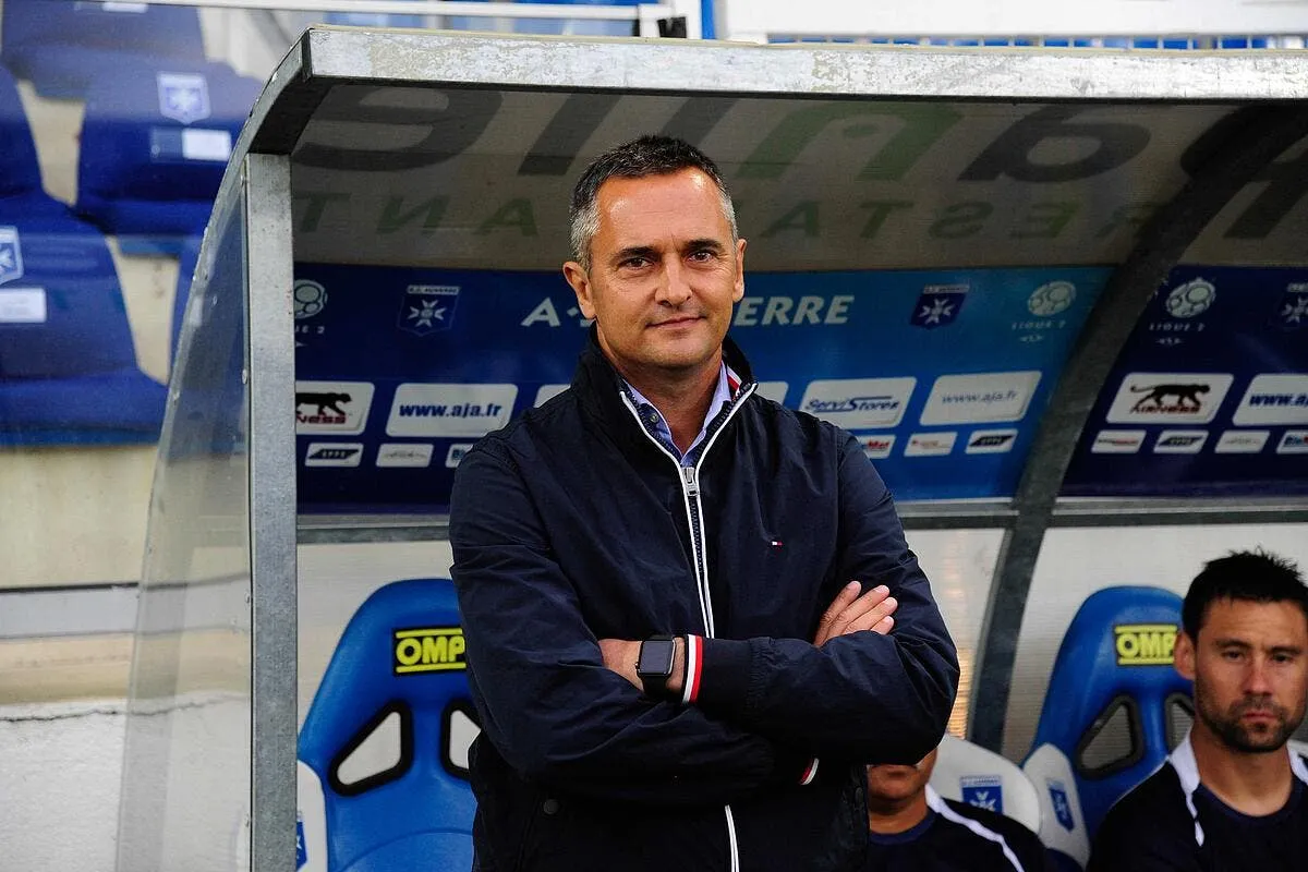 gfc ajaccio vannuchi nomme entraineur iconsport win 310715 52 58144648