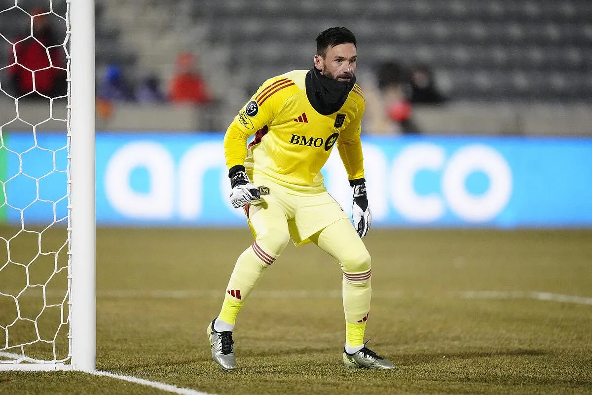 hugo lloris vole au secours d un geant de premier league iconsport 252623 0006 389025