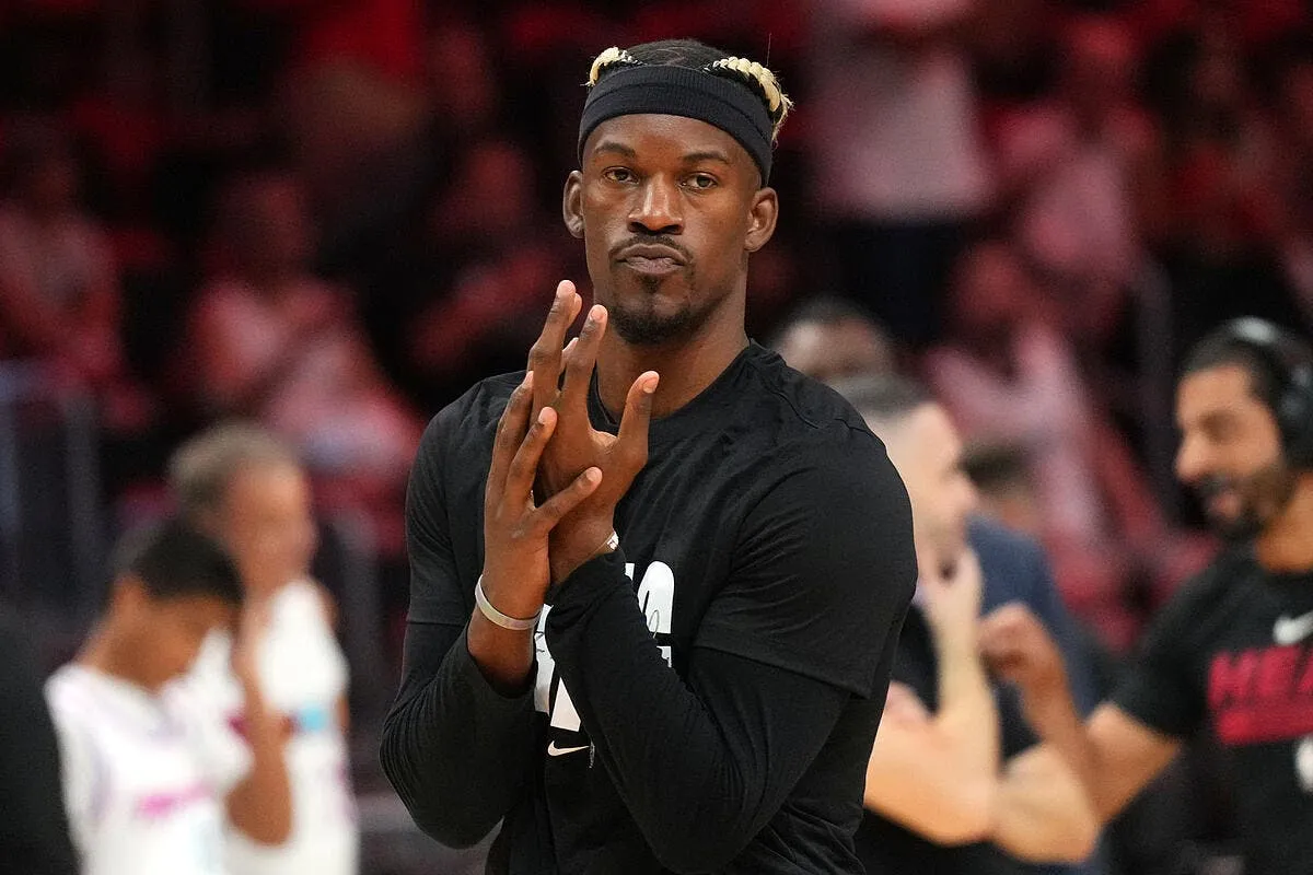 jimmy butler dedicace son transfert a neymar et pogba iconsport 249946 0025 388097
