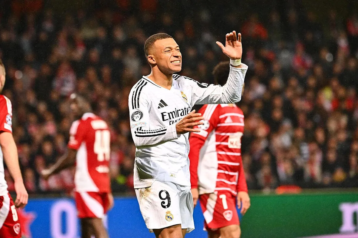 kylian mbappe siffle et insulte la france sait accueillir iconsport 250827 0521 387638