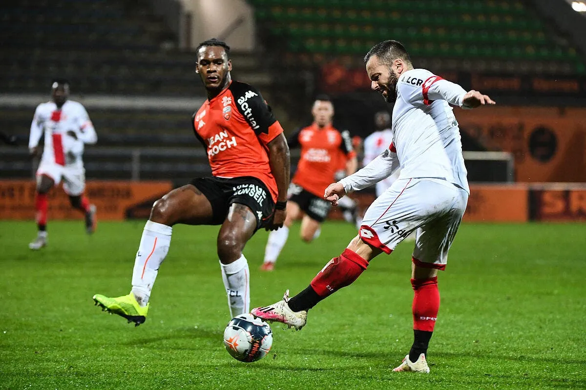 l1 lorient arrache une victoire en or icon dib 270121 10 10 305255