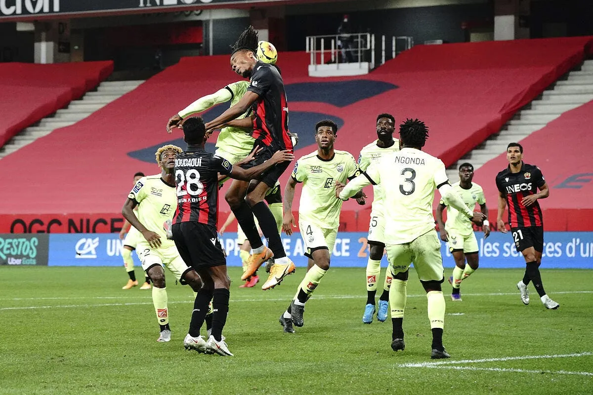 l1 premiere victoire pour dijon nice s ecroule icon snsogcndijon2020 055 300475