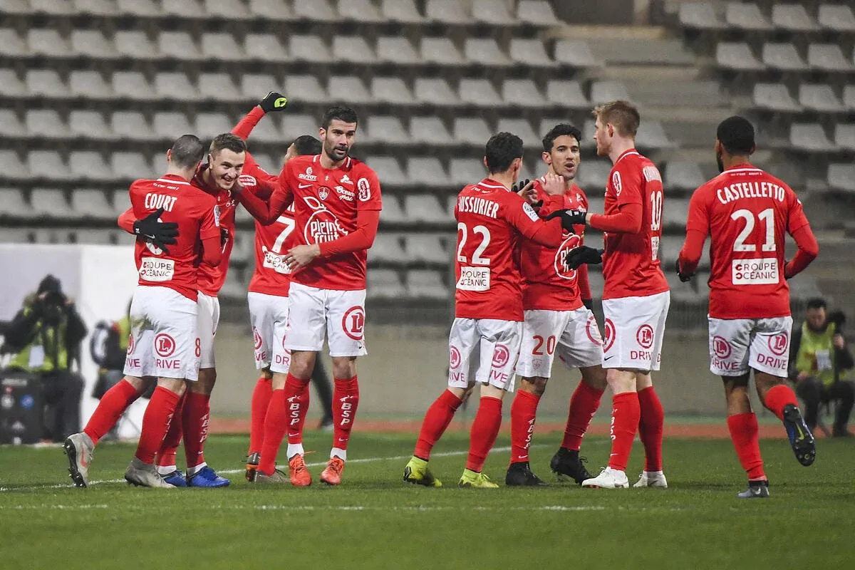 l2 brest ecarte auxerre et revient sur metz icon alc 210119 45 65244763