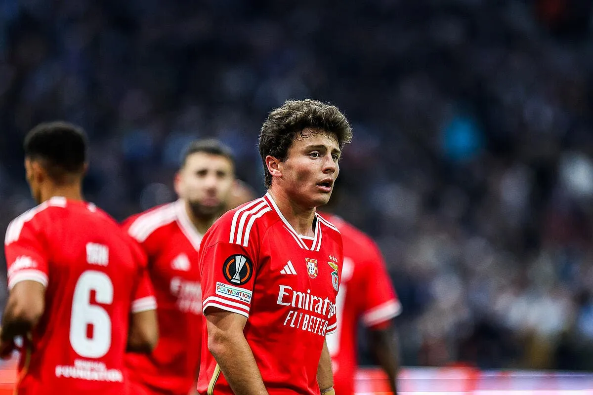 le psg vide son loft pour joao neves iconsport 211081 0293 377347