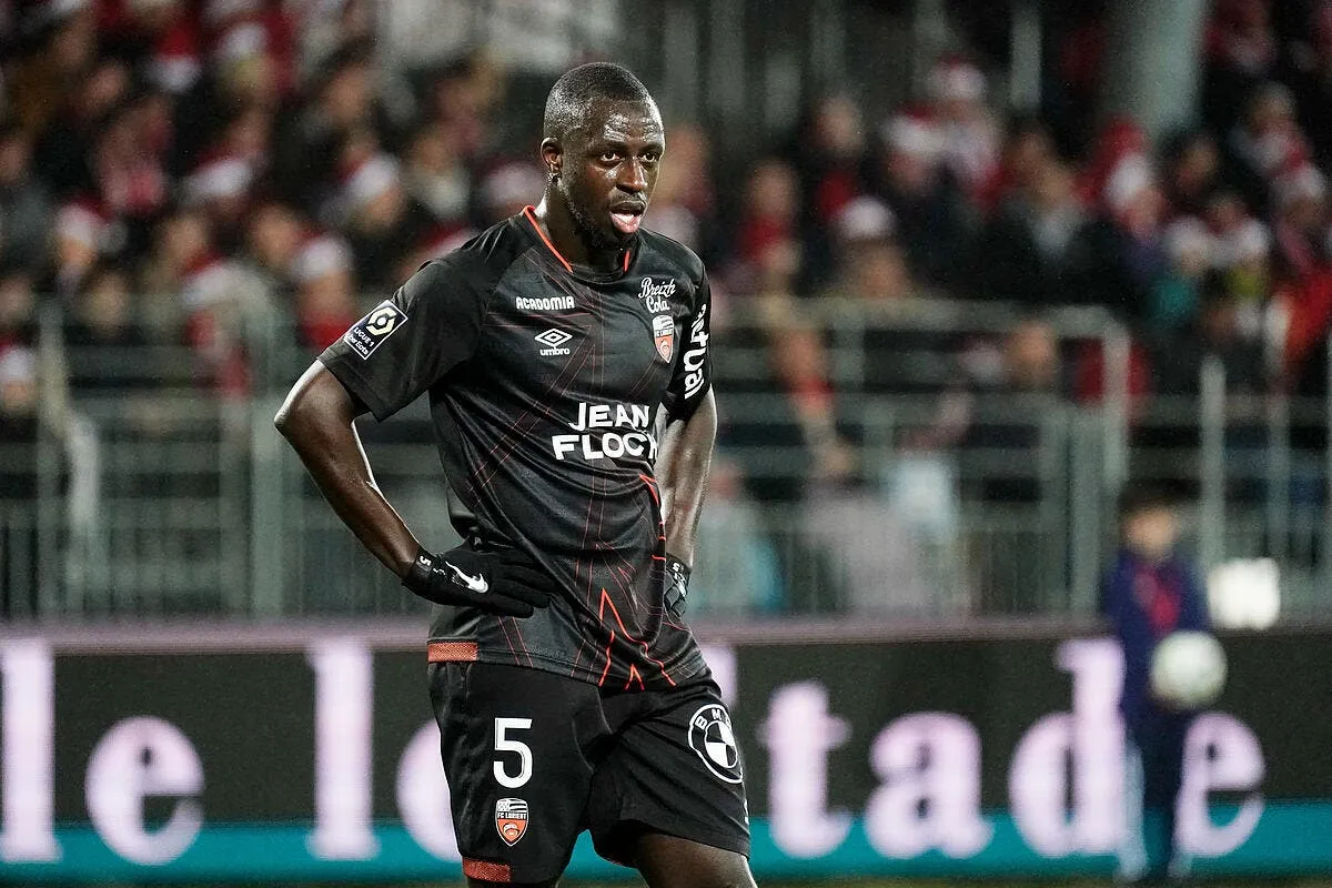 le vestiaire de lorient explose regis le bris humilie quatre joueurs icon win8766 369545