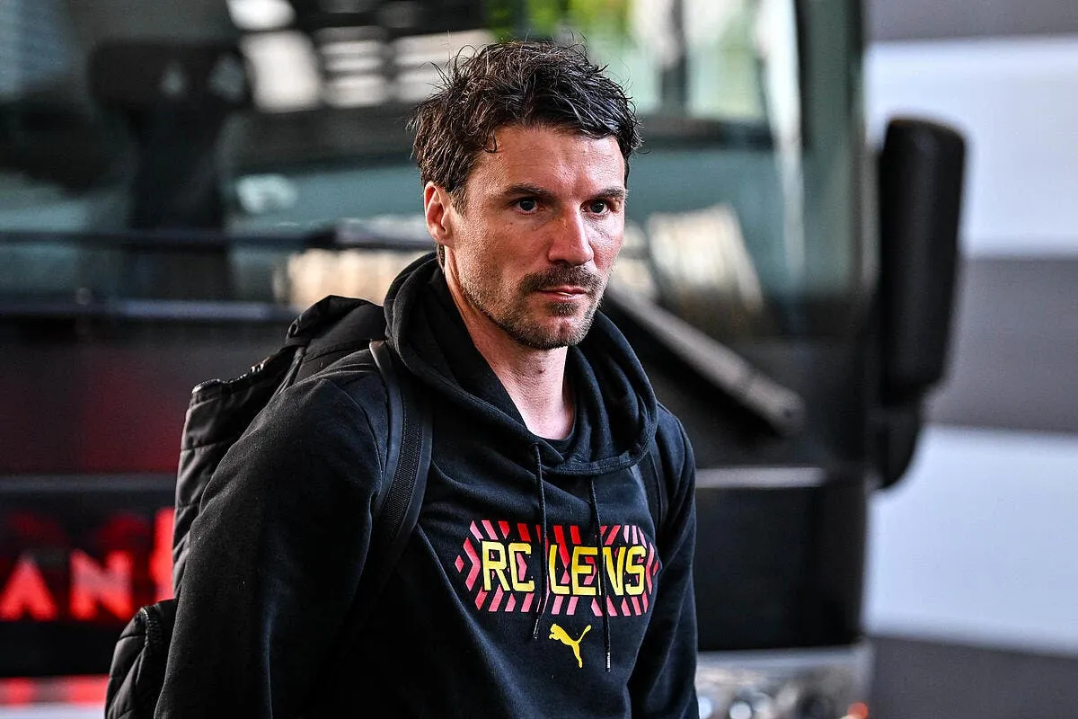 lorient appelle cahuzac pour se sauver icon bap 010423 93 118 369911