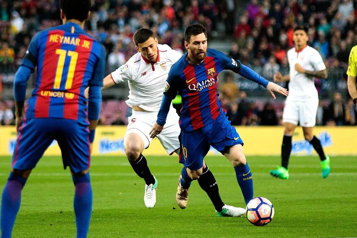 mercato le barca veut remplacer umtiti par un ancien de l1 icon plu 050417 08 10214015