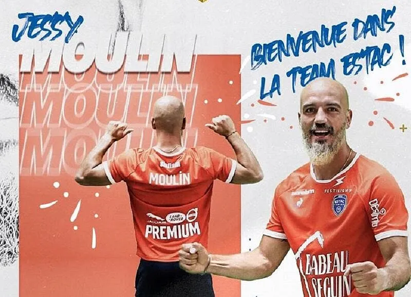 officiel moulin quitte l asse et signe a troyes e6urvtuwybumzfe 319441