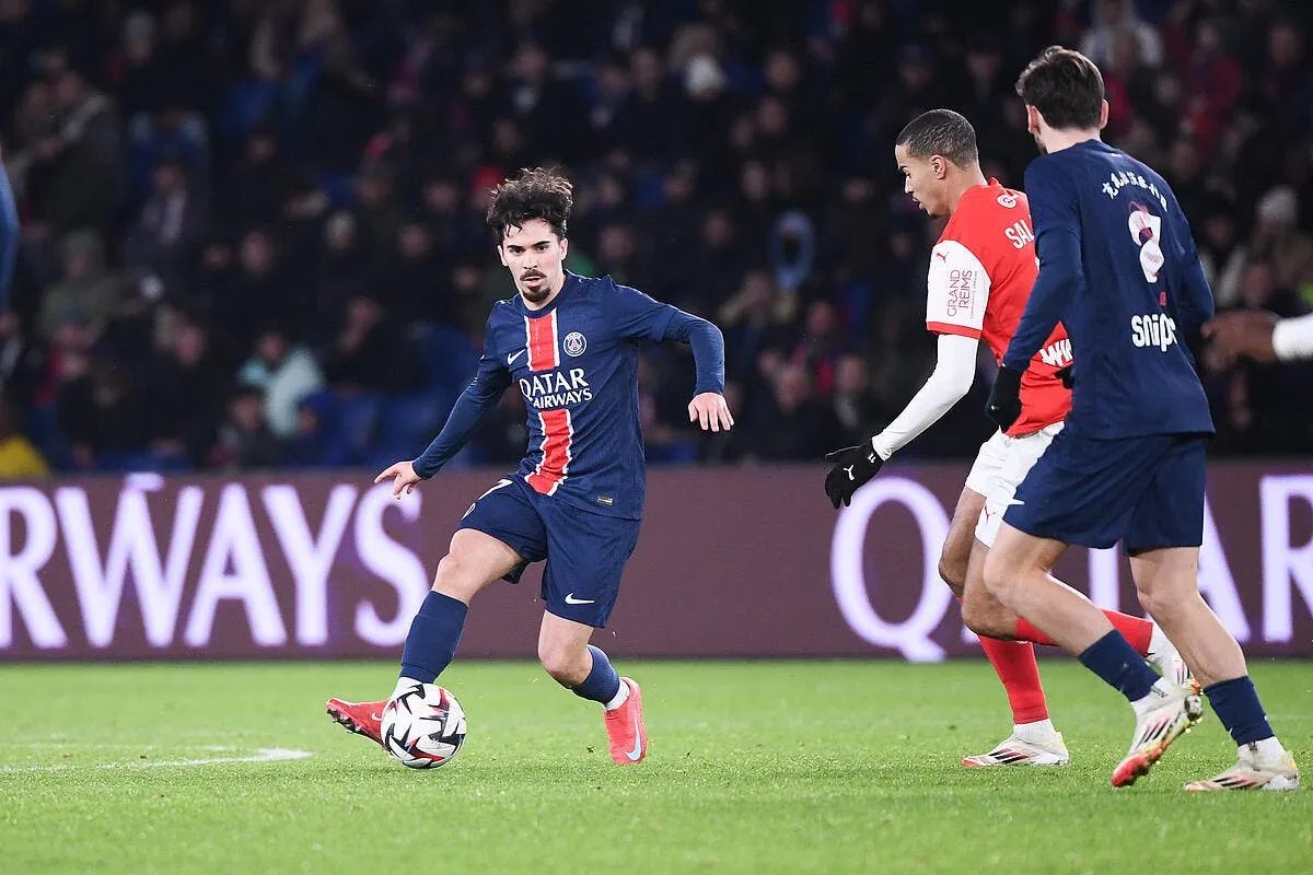 pronostic un nul a stuttgart psg tout le monde est gagnant iconsport 250467 0714 387531