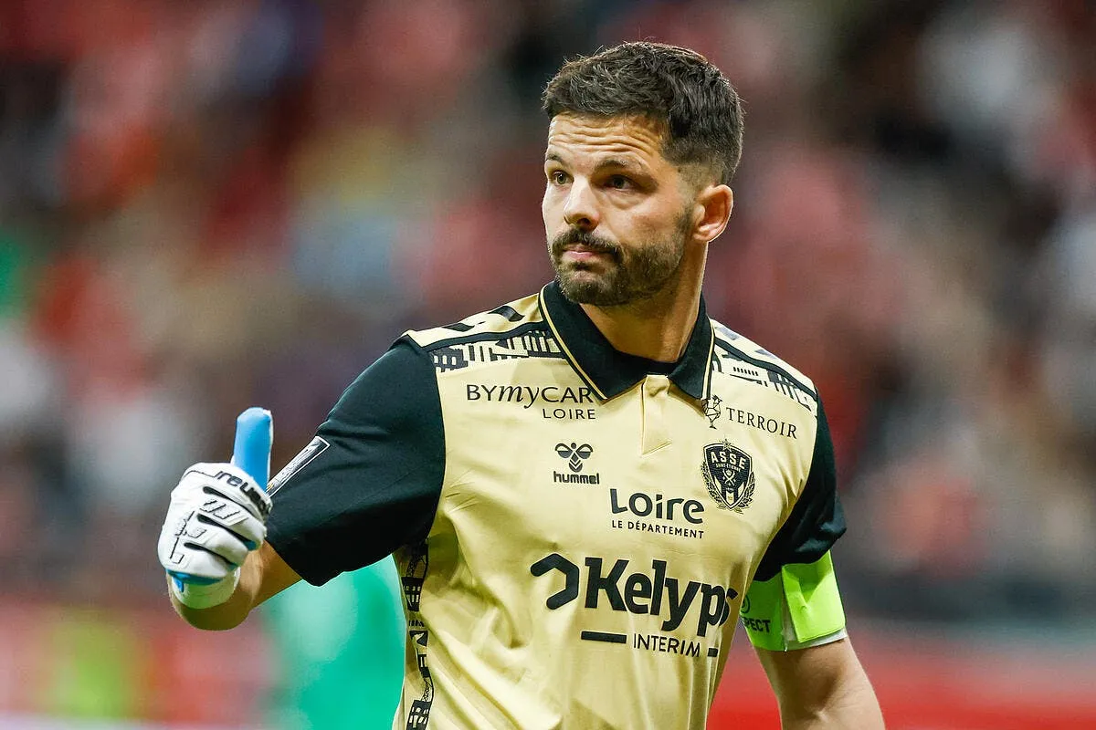 Larsonneur est passé à côté de son match