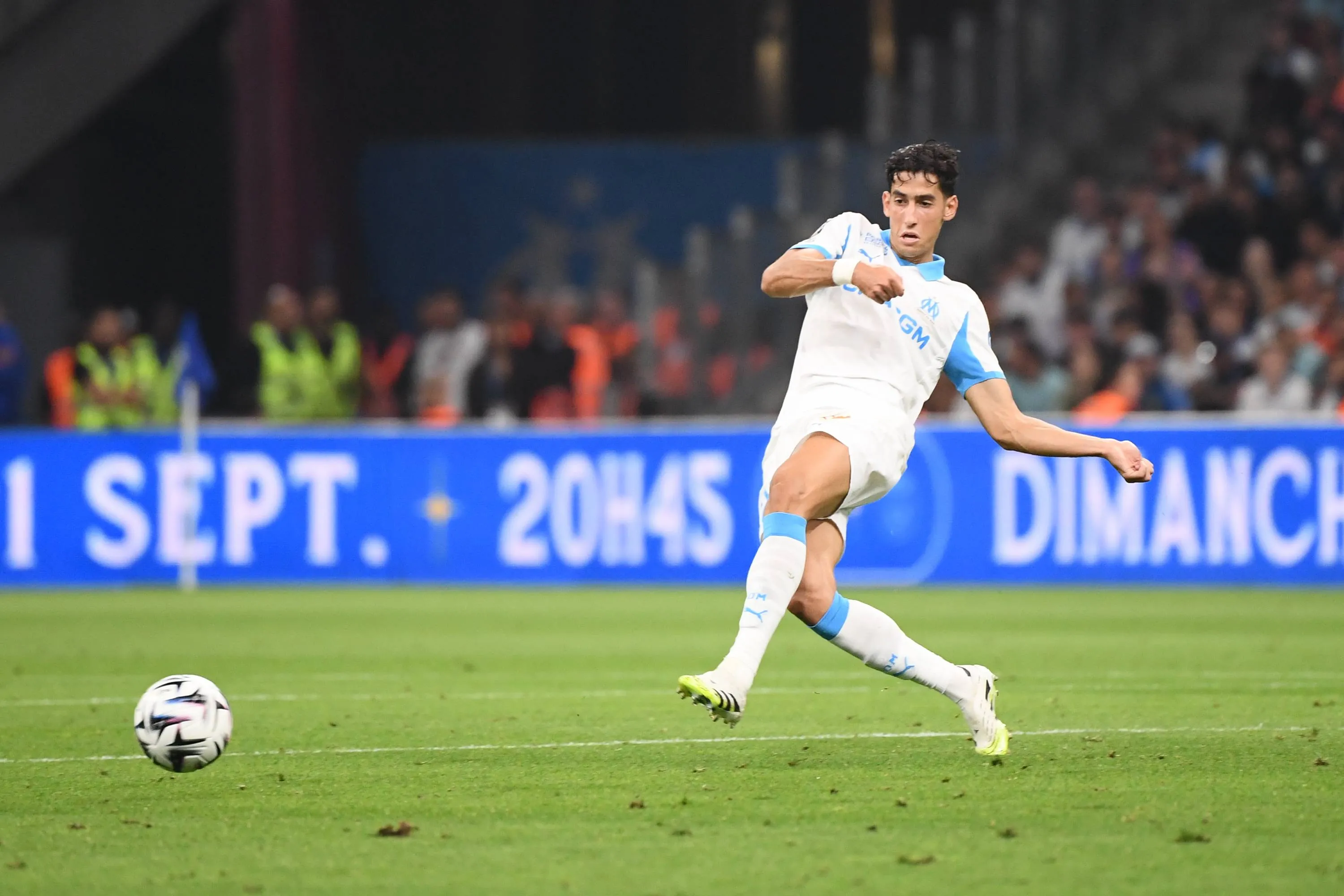 OM : Aguerd envoie Balerdi au placard