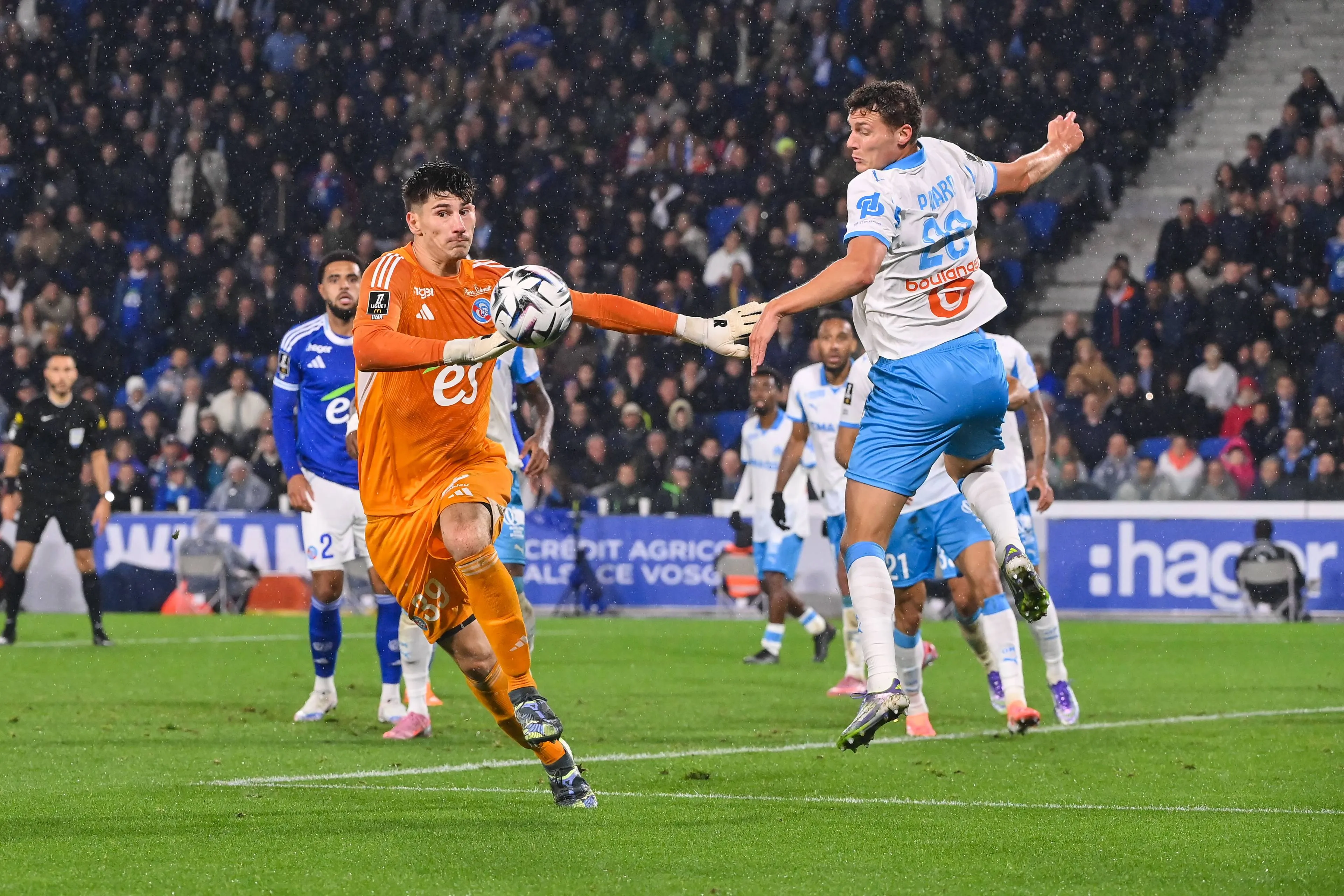 L'OM aidé par l'arbitrage, Nabil Djellit est brutal