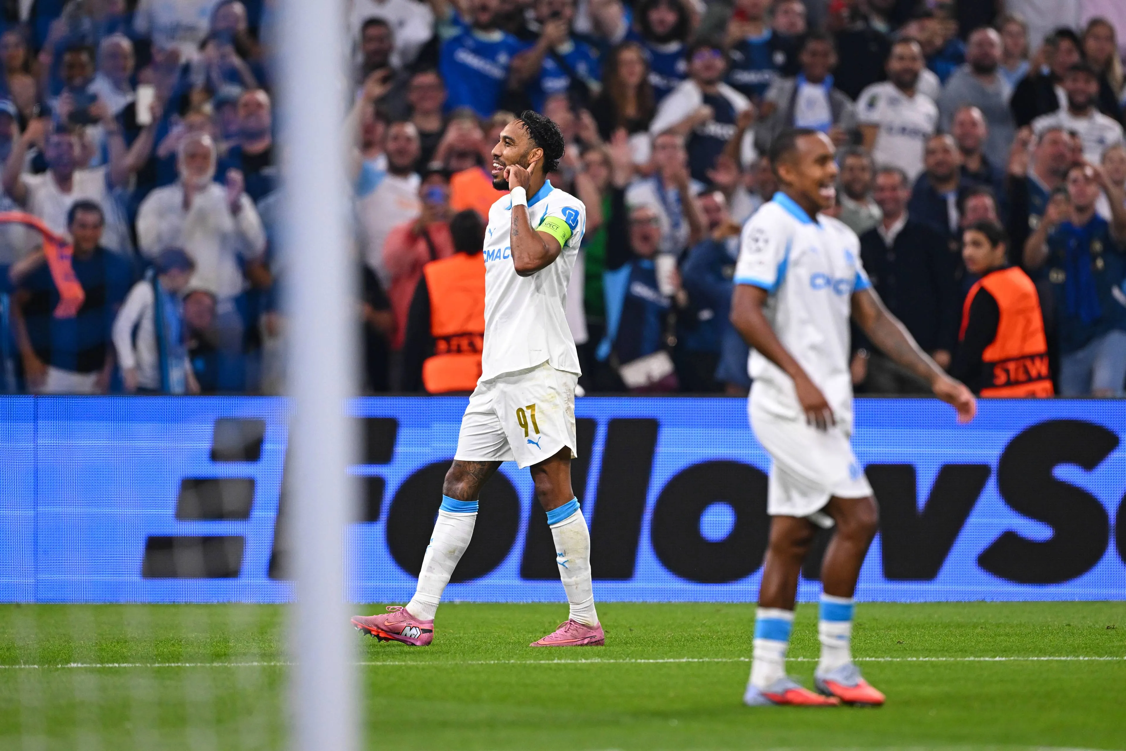 ICONSPORT_272416_0103