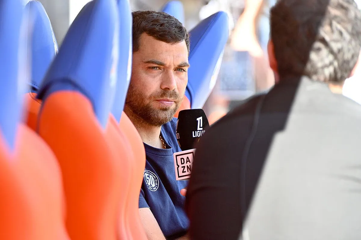 la ligue 2 a montpellier savanier prend la fuite iconsport 256873 0011 392099