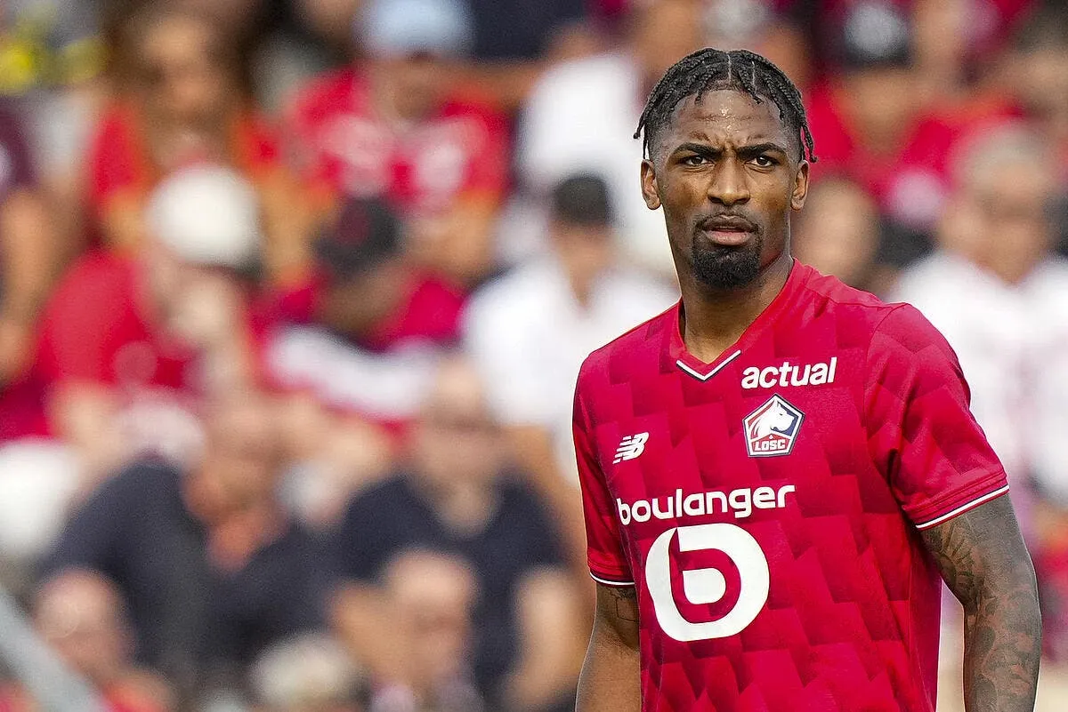 Lille reçoit 40 millions d'euros pour Alexsandro