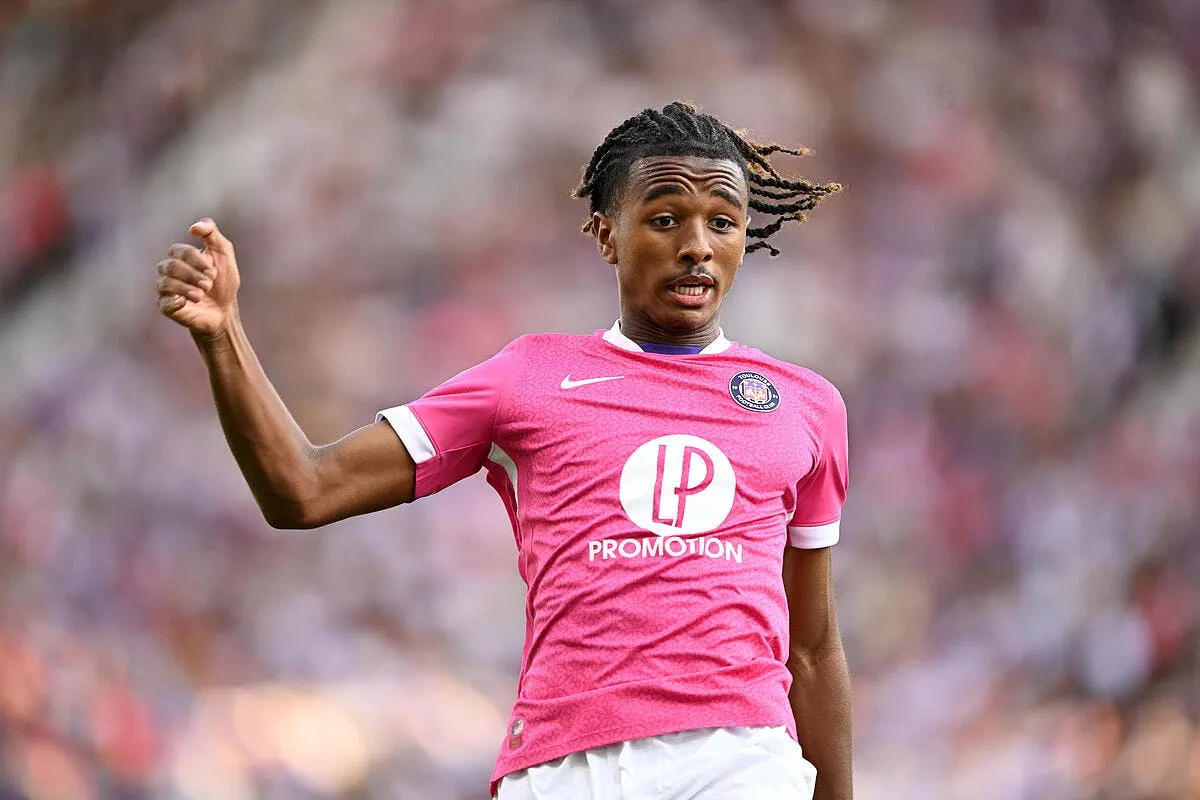 toulouse vend jaydee canvot a palace pour 27 me off iconsport 267670 0299 398260