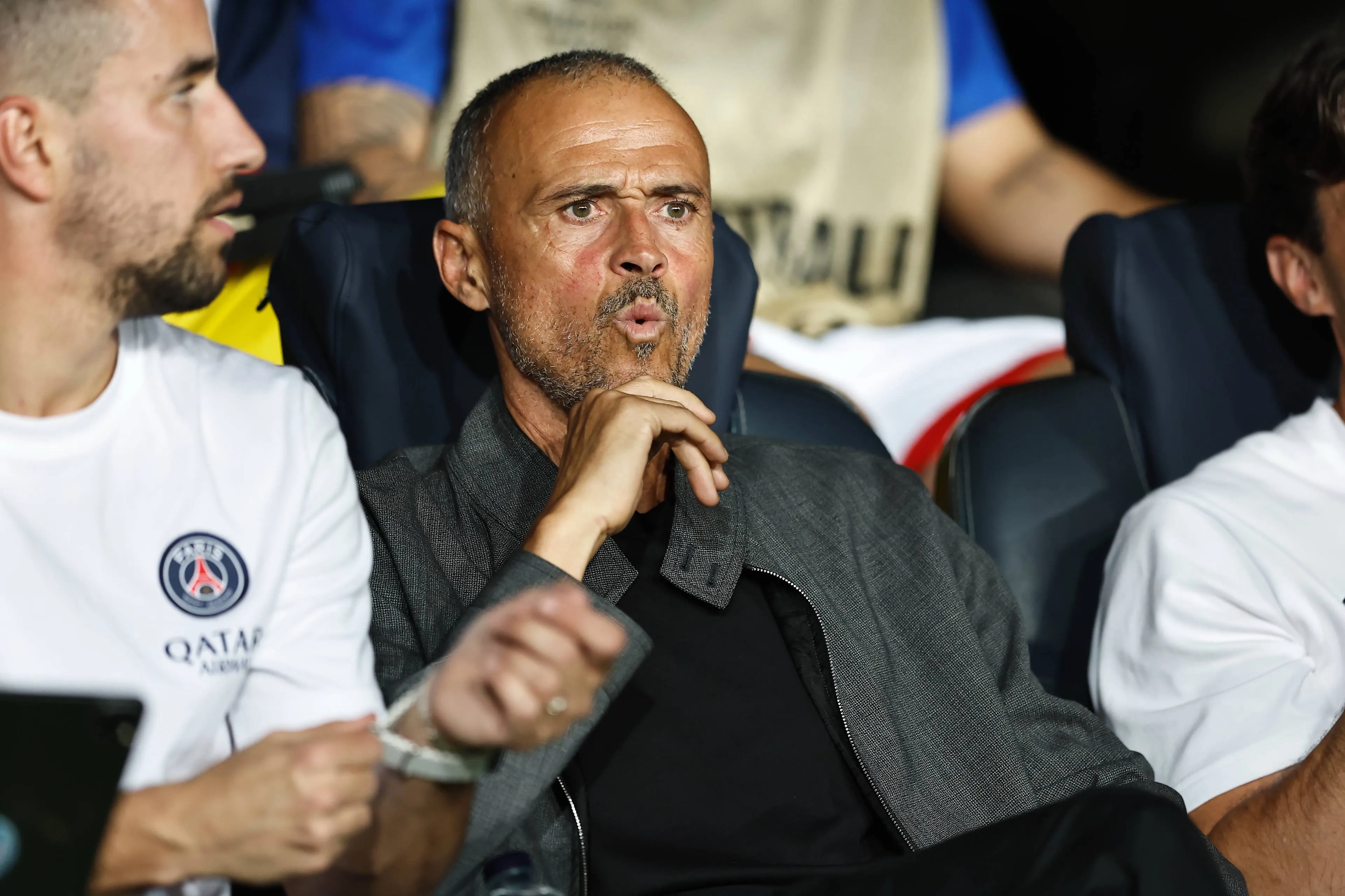 ICONSPORT_272593_0001