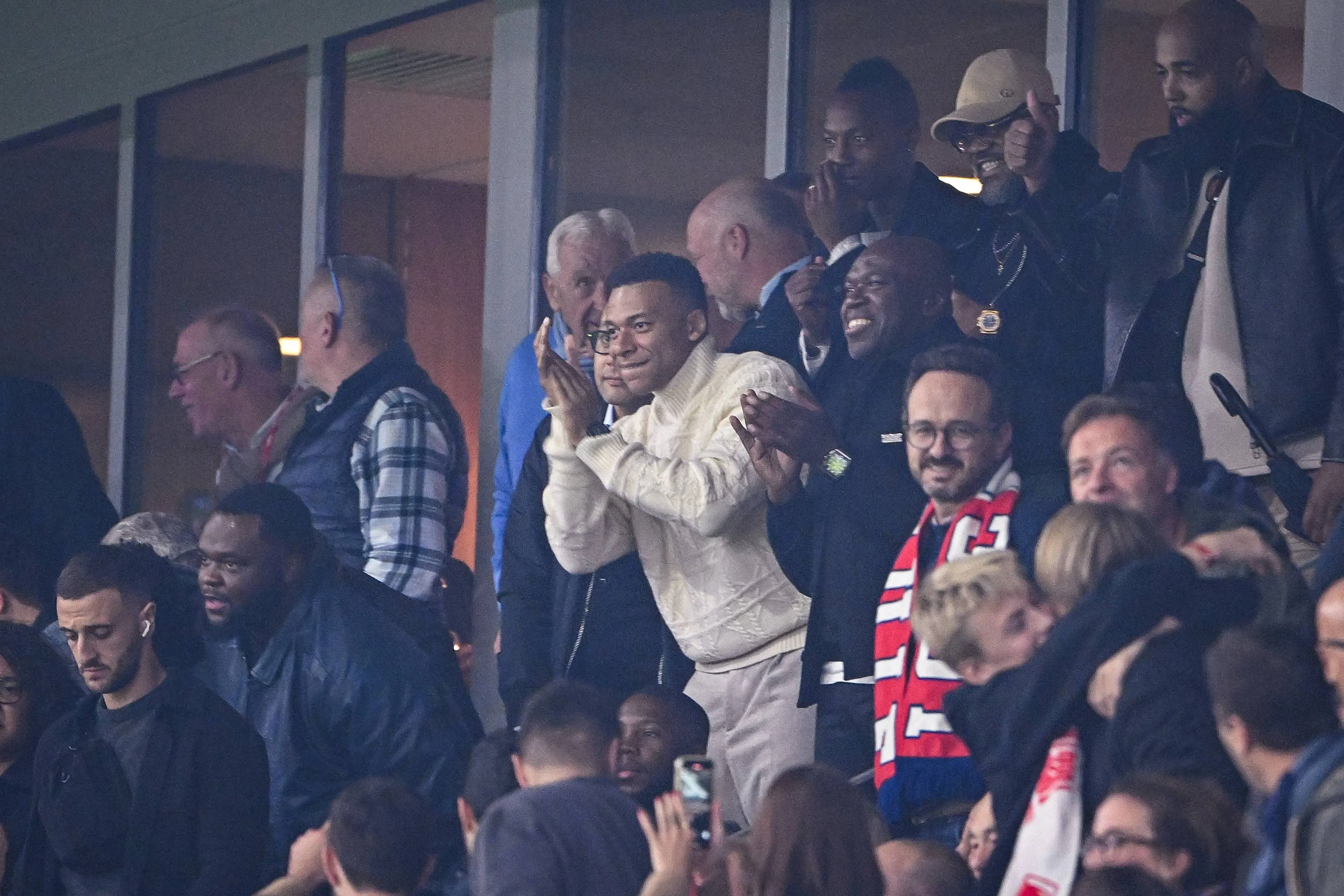 ICONSPORT_273039_0155