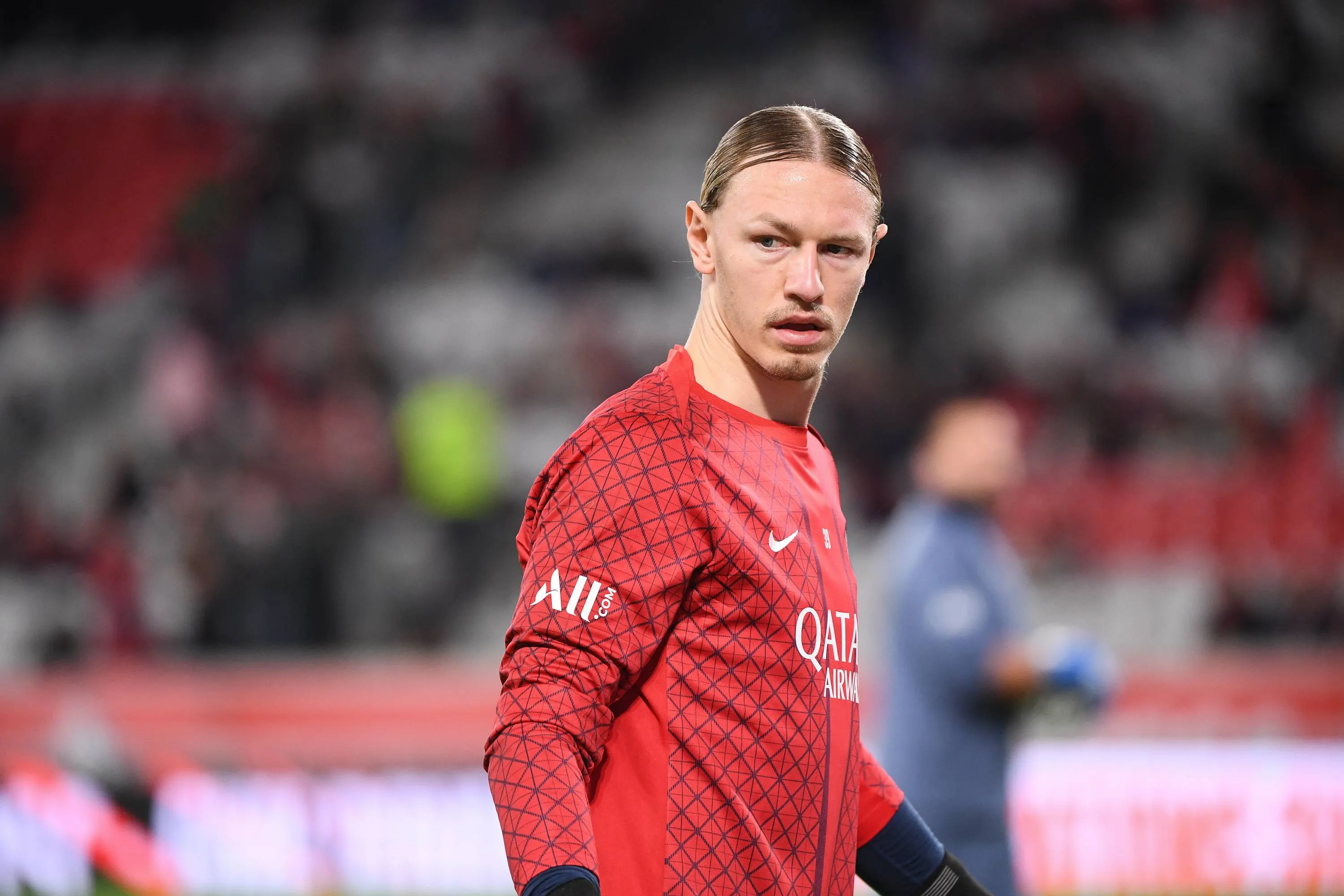 PSG : Chevalier a un totem d’immunité, Safonov claque la porte