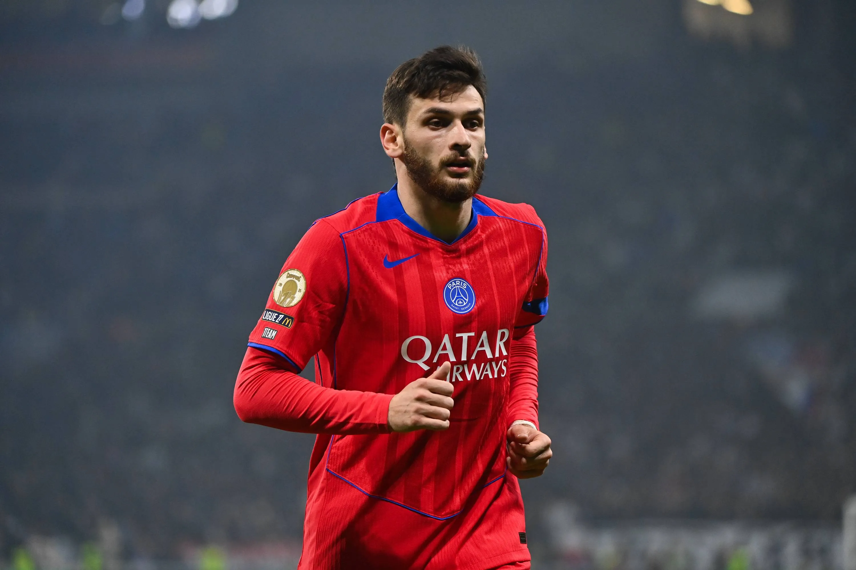 Un problème Kvaratskhelia au PSG, Riolo sonne l’alerte