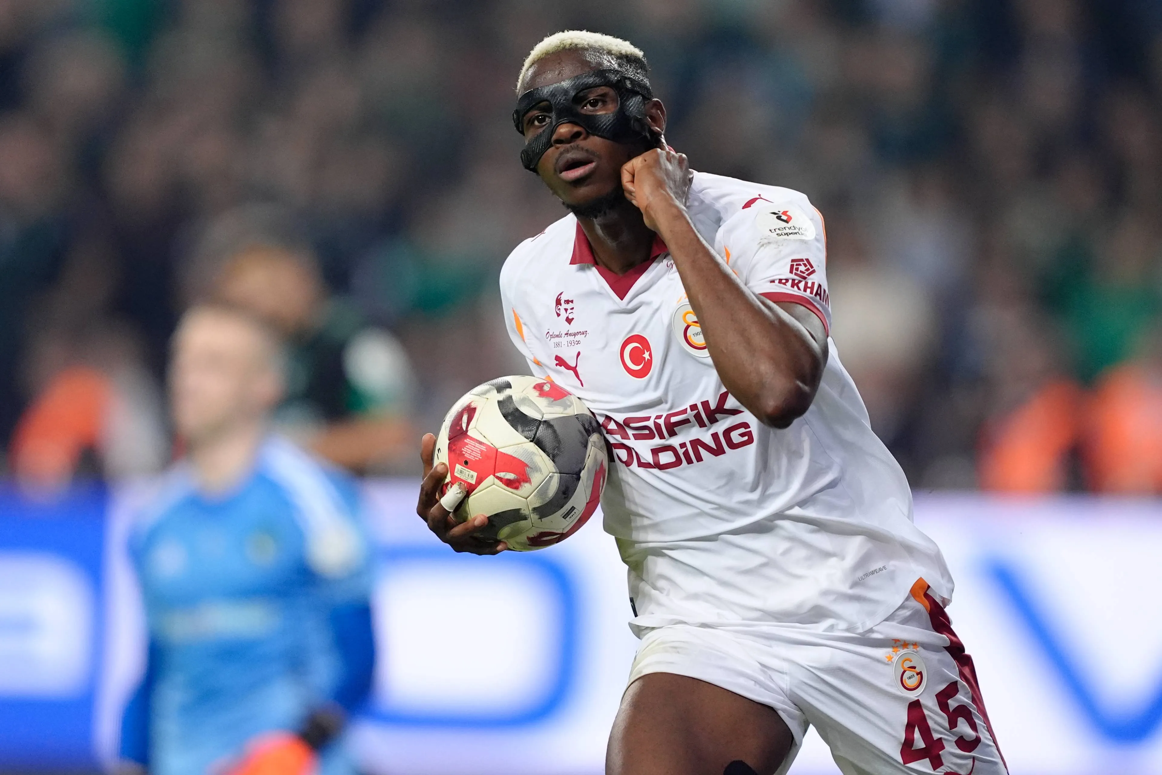 PSG : Coup de tonnerre, Luis Enrique dit oui à Osimhen