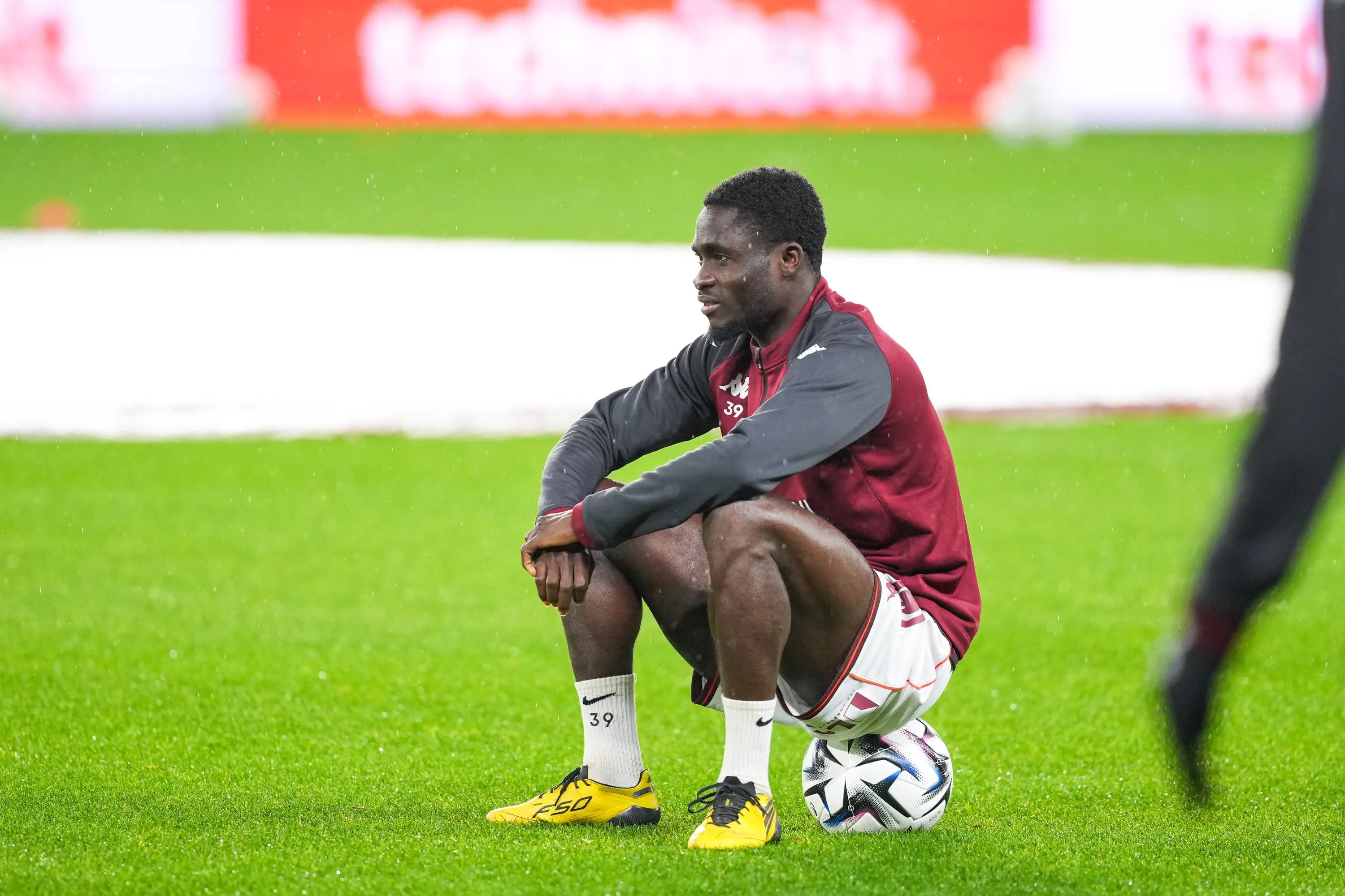 ICONSPORT_278391_0203