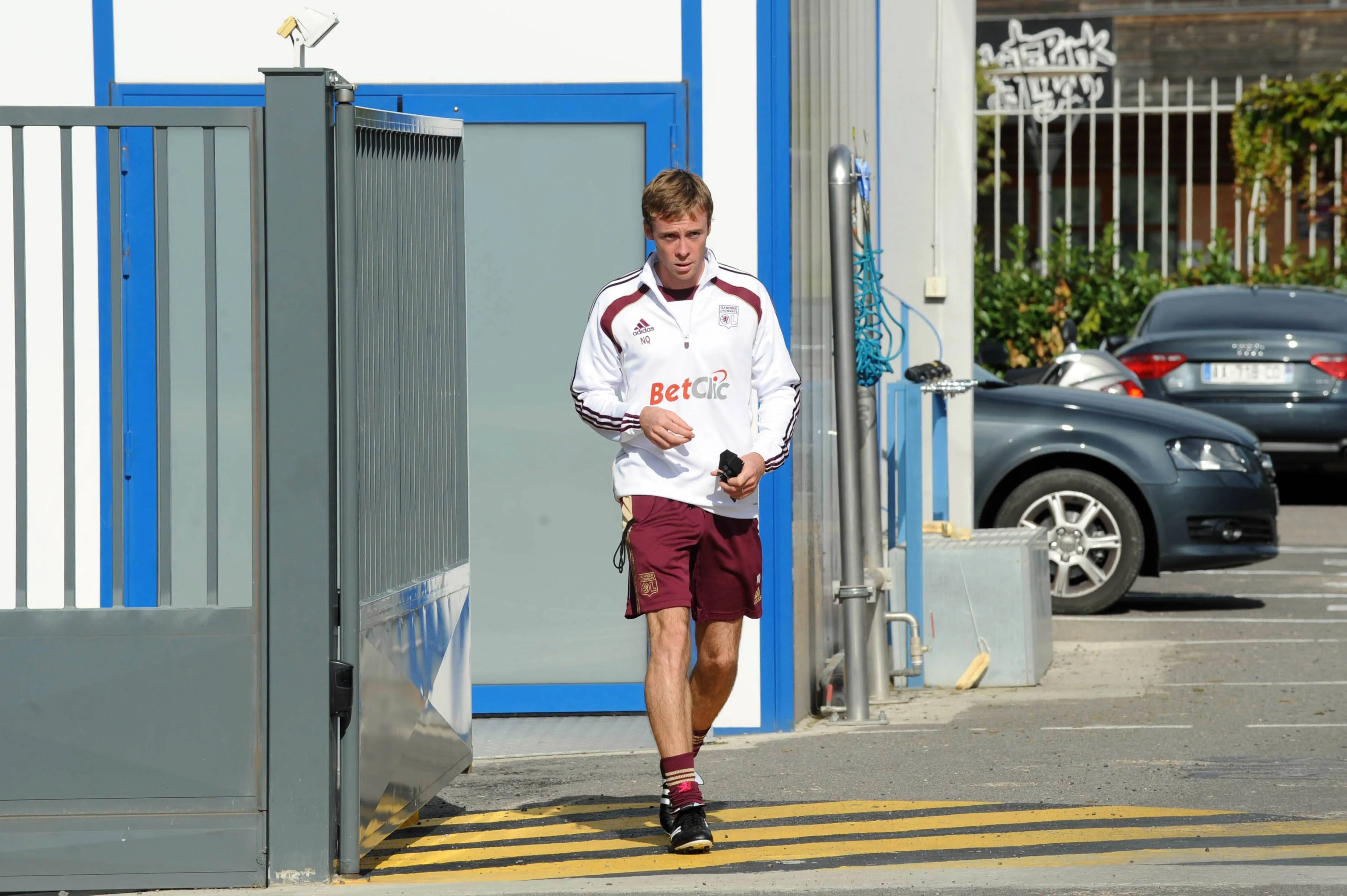 ICONSPORT_047760_0025