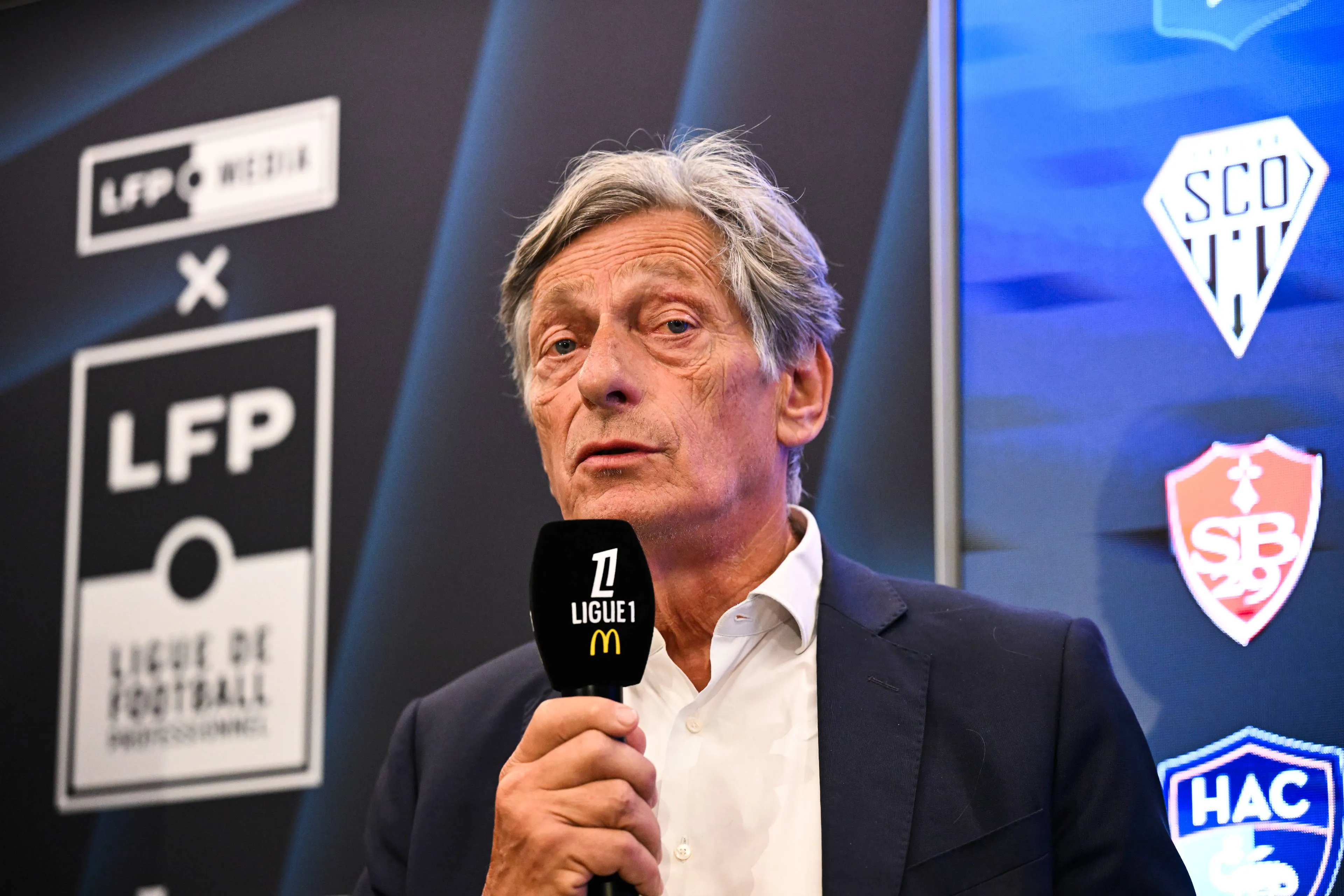 ICONSPORT_264181_0087