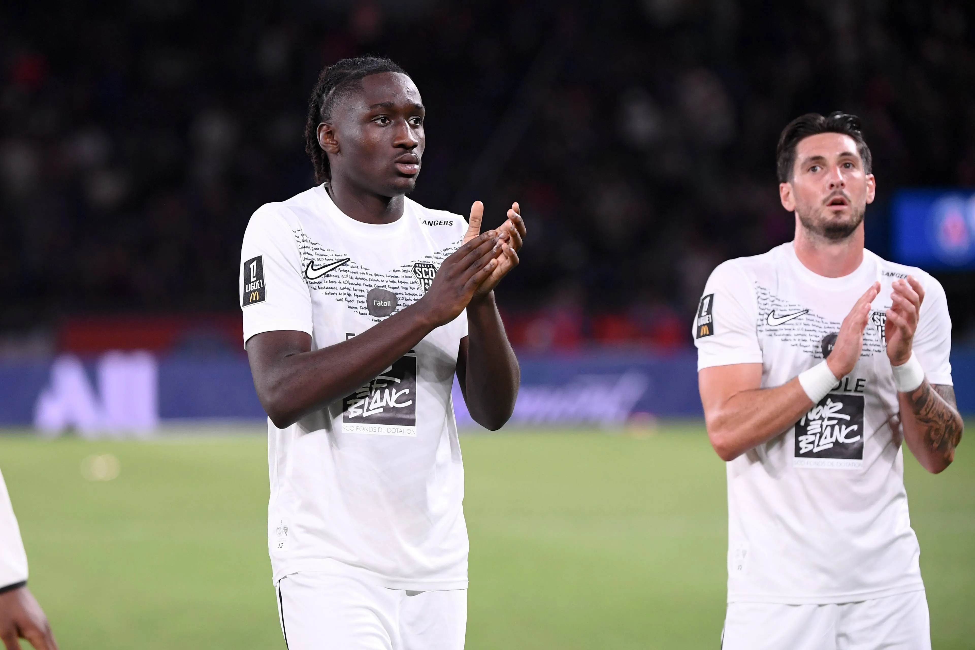 ICONSPORT_267396_0467