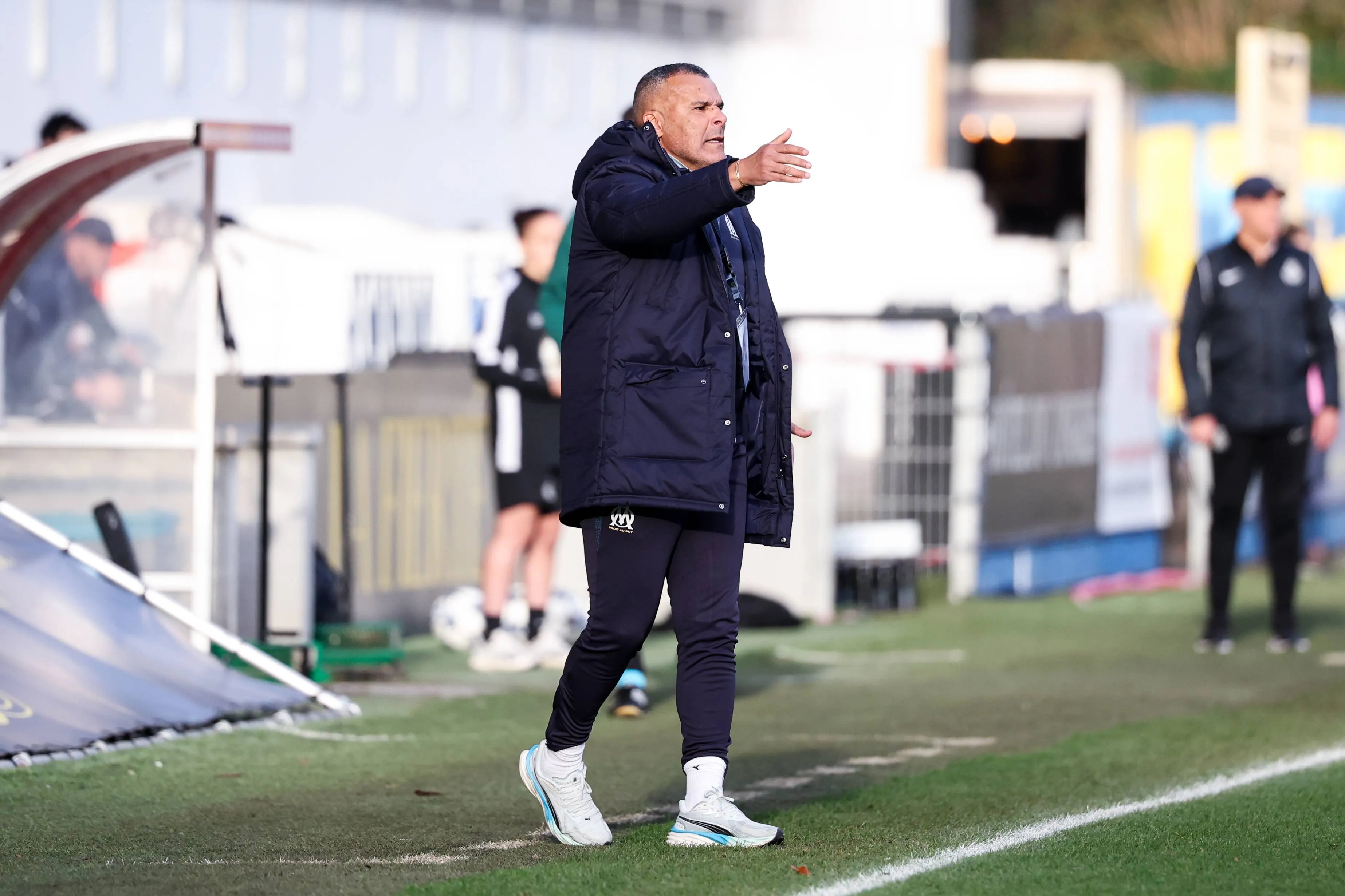 ICONSPORT_279481_0008