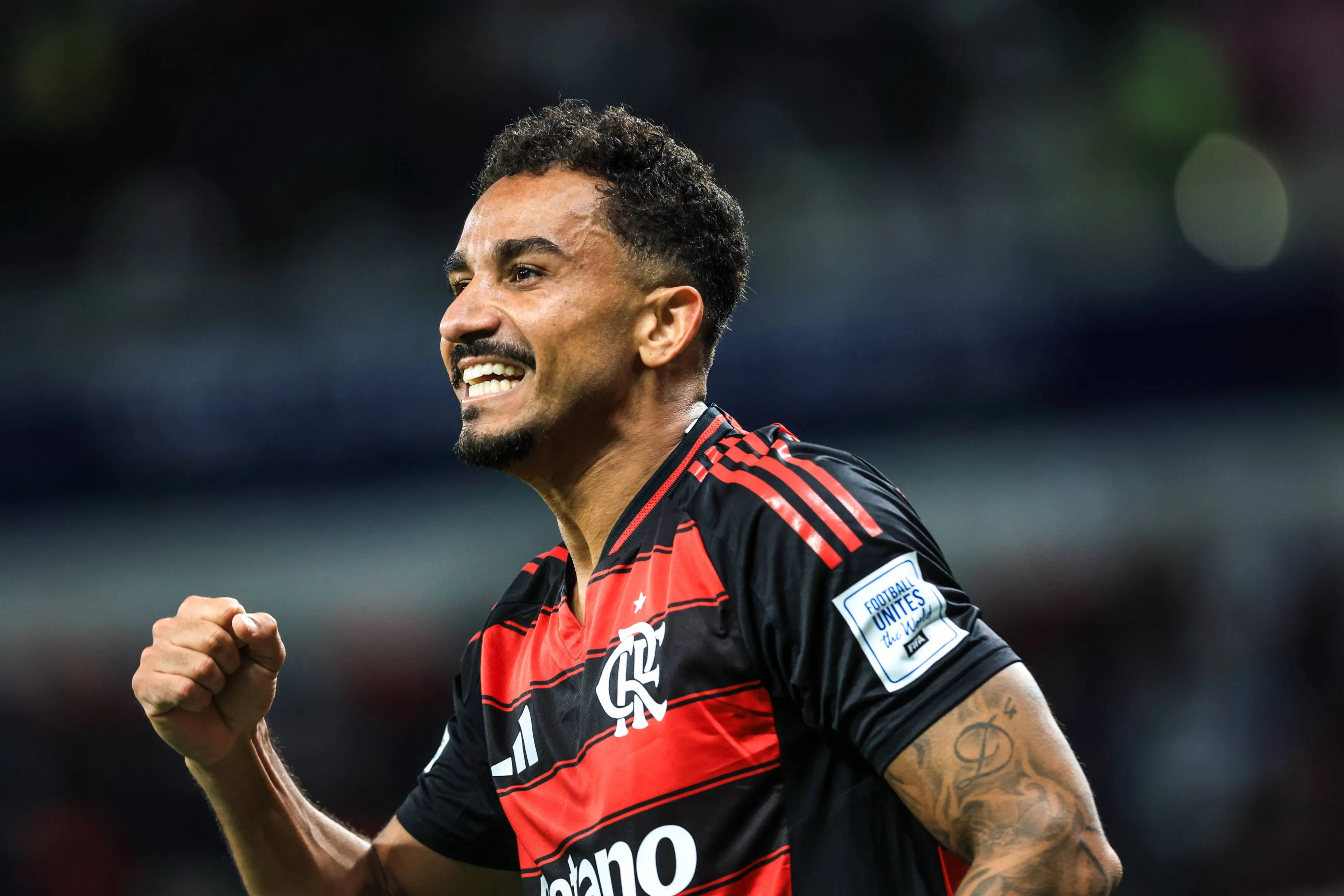 ICONSPORT_279854_0042