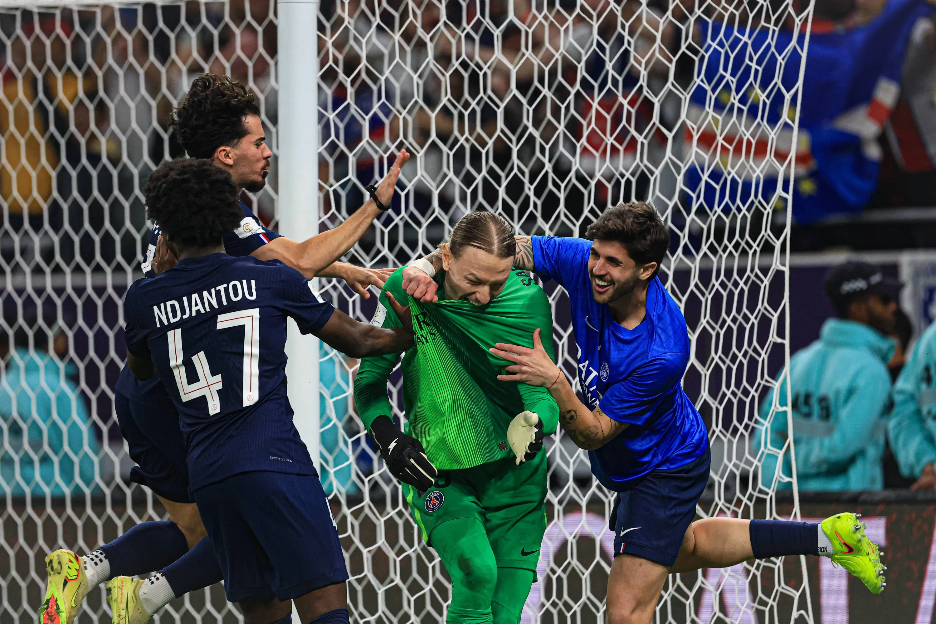 ICONSPORT_280158_0505