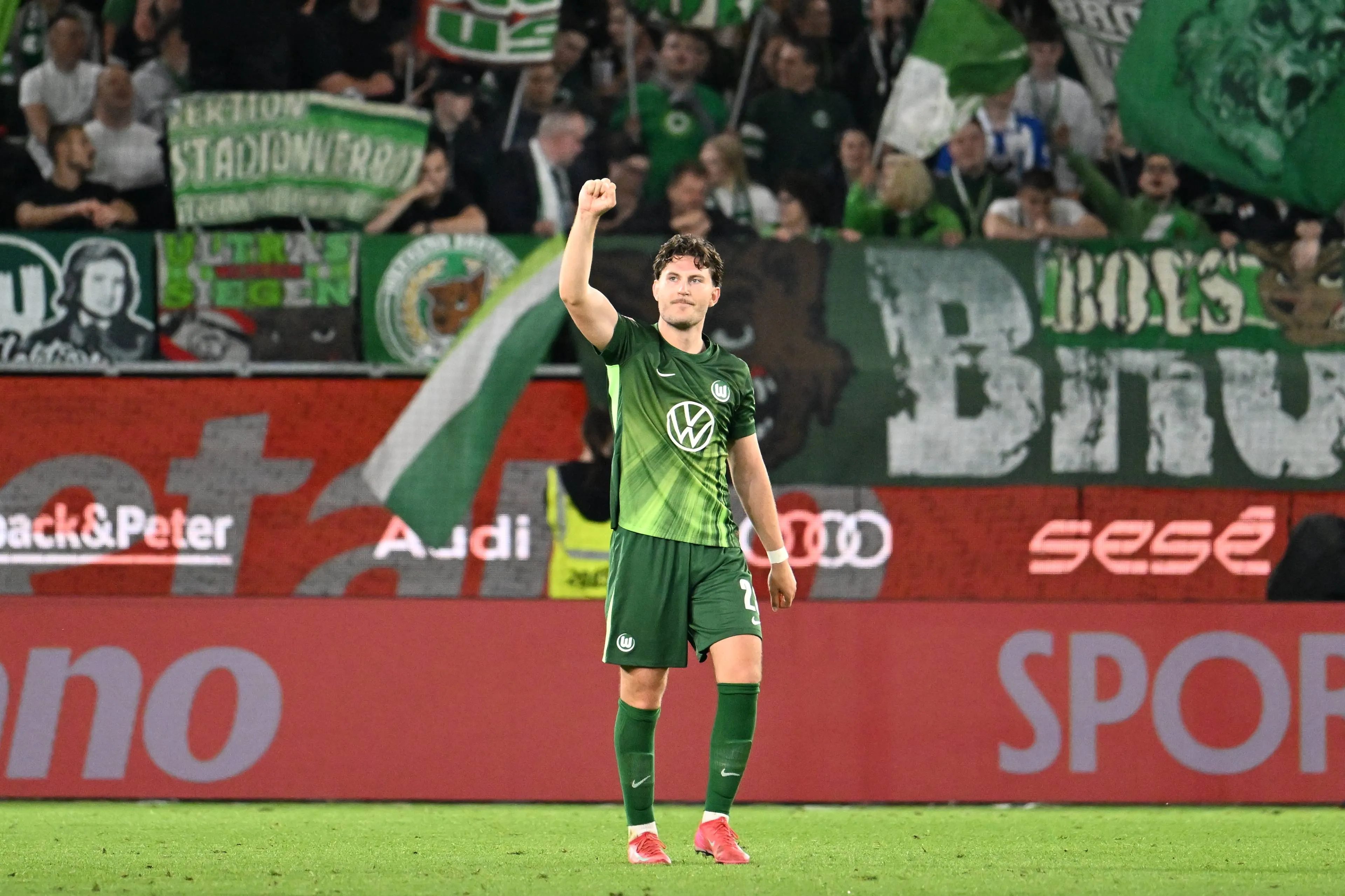 ICONSPORT_259707_0063